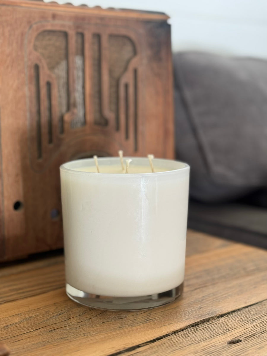 Oxford Candle